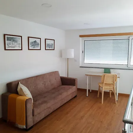 A Toca Dos Coelhos Apartment *