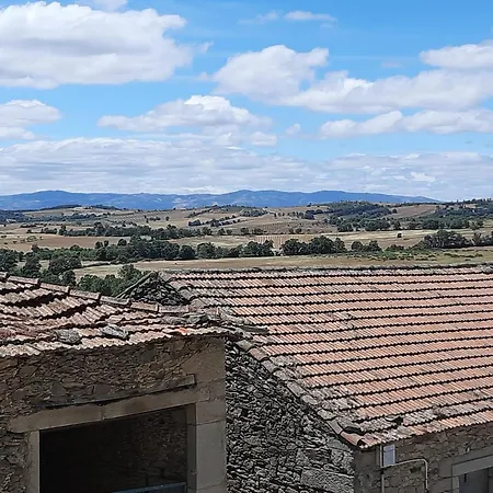 A Toca Dos Coelhos Apartment Mogadouro (Braganca)